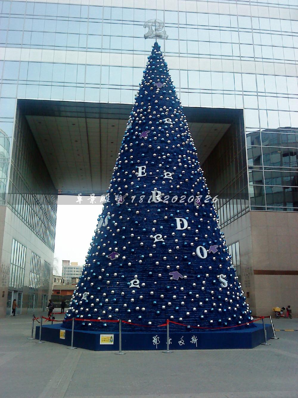 玻璃钢圣诞树雕塑