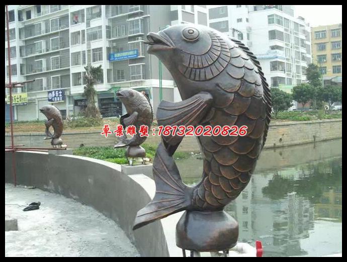 铜鱼雕塑，铜鱼喷泉雕塑