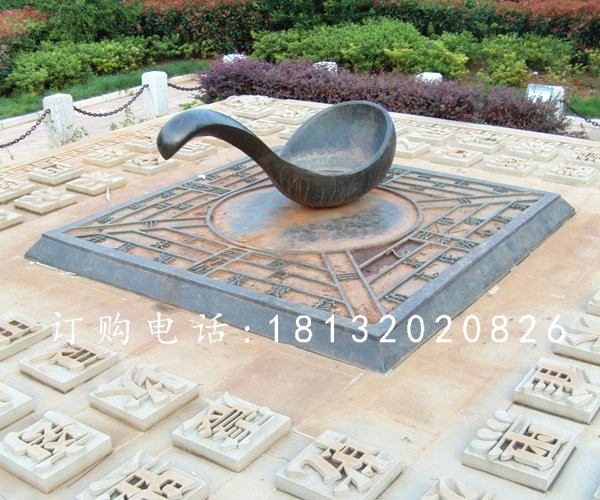 指南针铜雕，广场指南针雕塑 (2)