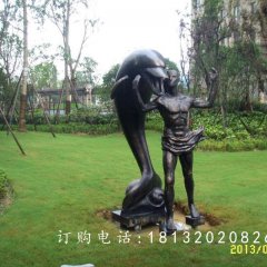 人与海豚铜雕，和谐铜雕，公园景观雕塑