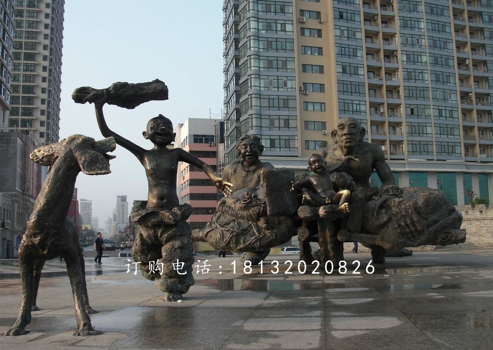 广场欢乐雕塑，欢快铜雕，广场雕塑
