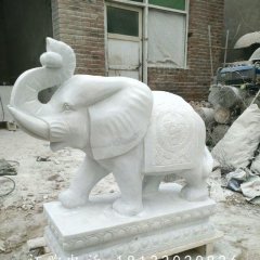 汉白玉大象石雕，招财动物雕塑