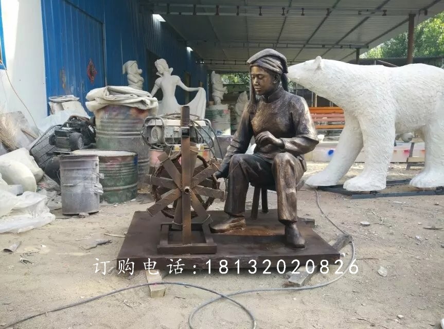 纺织玻璃钢雕塑，仿铜纺织雕塑，广场景观雕塑 (2)