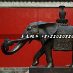 大象铜雕，象驮宝瓶铜雕