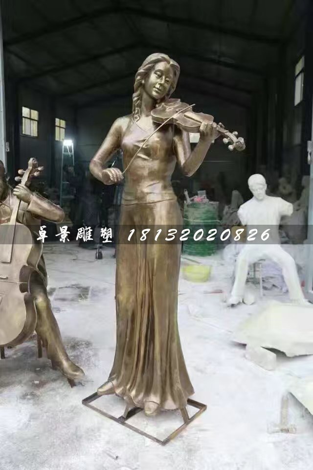 拉小提琴雕塑，玻璃钢人物雕塑