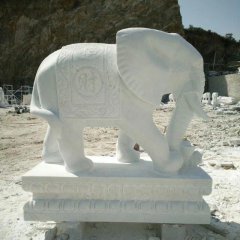汉白玉大象石雕，吉祥如意大象