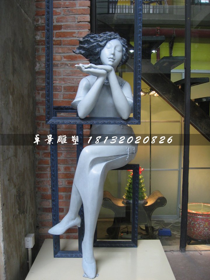 旗袍少女雕塑，玻璃钢人物