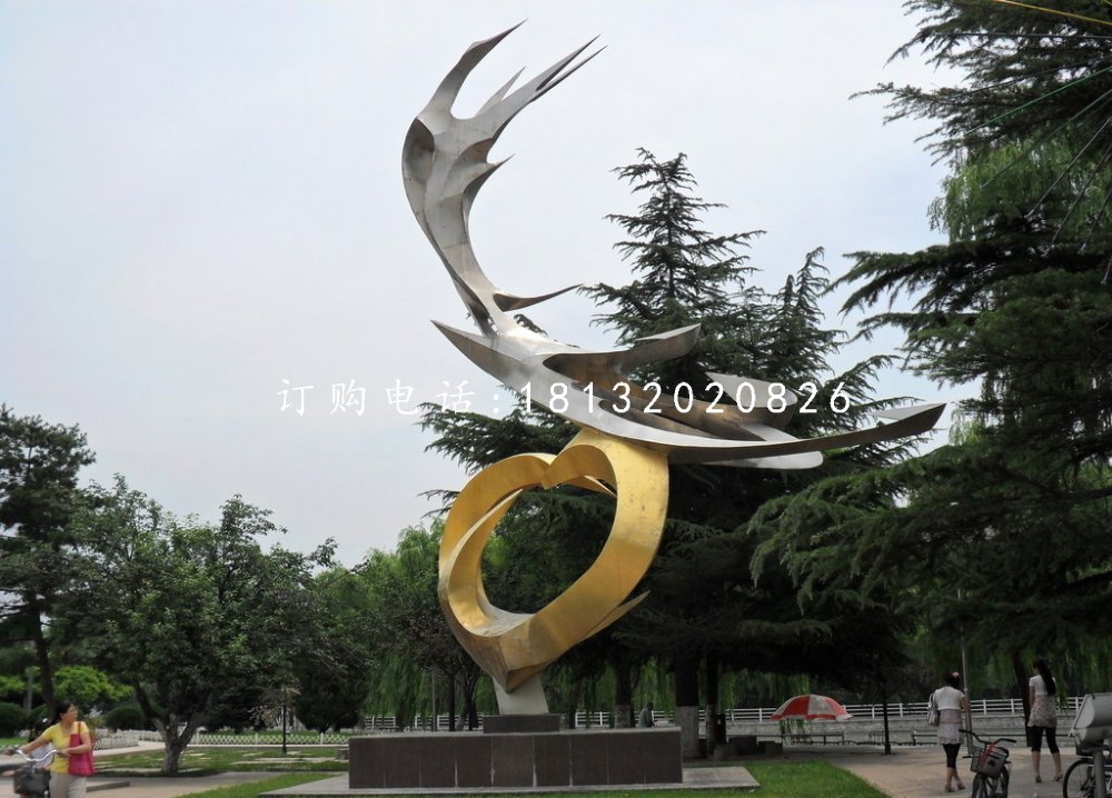 凤凰展翅雕塑公园不锈钢抽象雕塑