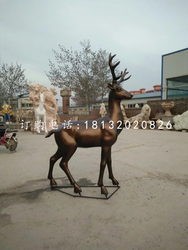 玻璃钢小鹿雕塑，动物摆件