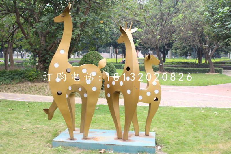 抽象梅花鹿，不锈钢动物雕塑