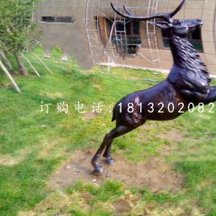 跳跃的鹿铜雕 公园动物铜雕