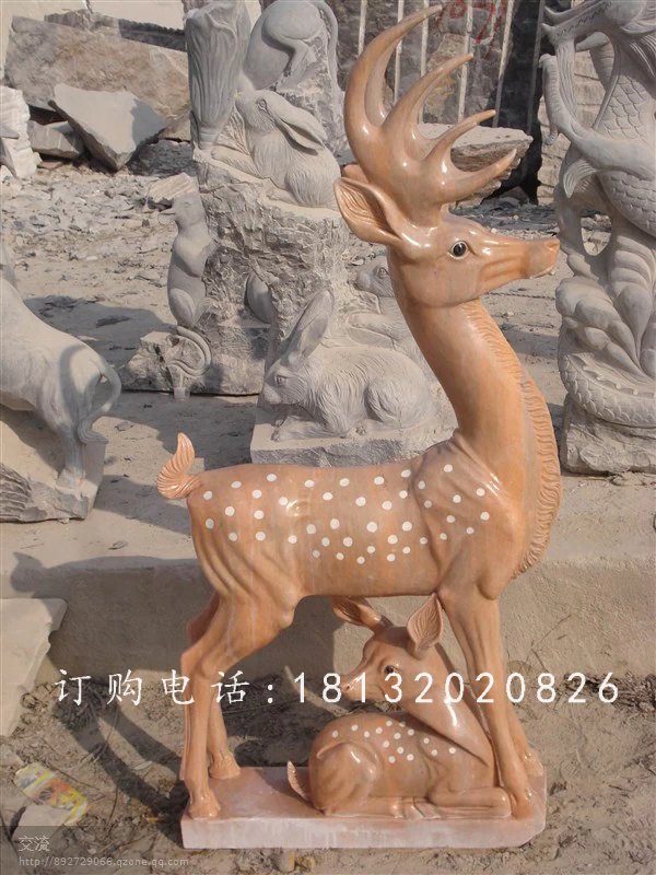 石雕梅花鹿雕塑，公园母子鹿雕塑.jpg