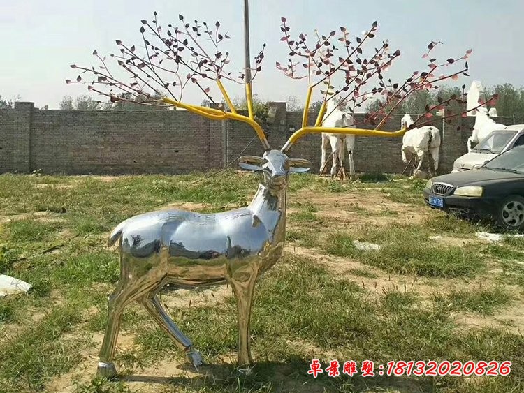 公园动物雕塑，不锈钢镜面鹿雕塑