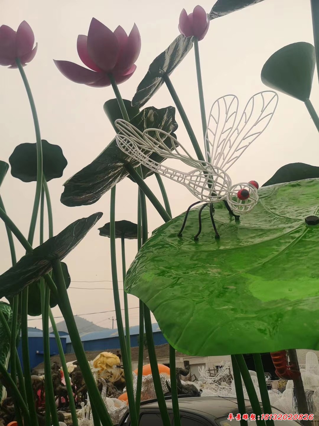 不锈钢蜻蜓荷花雕塑