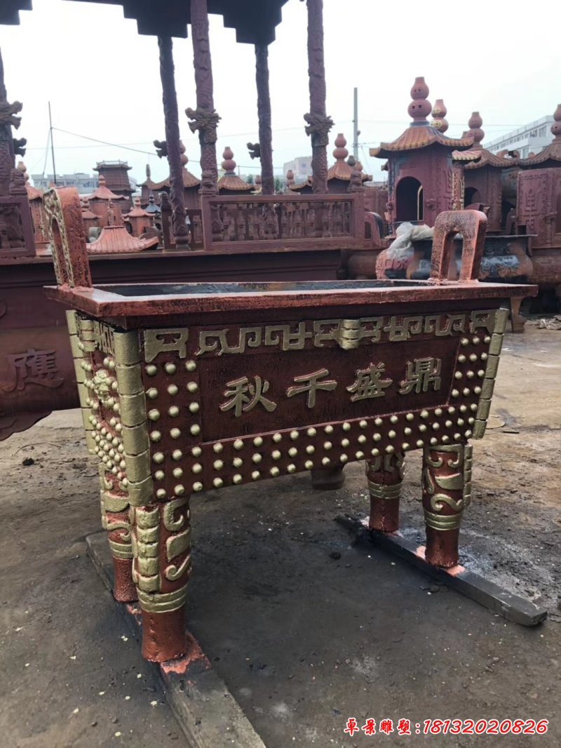 鼎盛千秋铜雕鼎