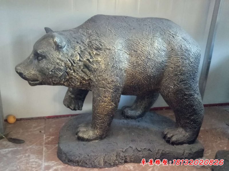 公园动物铜雕熊