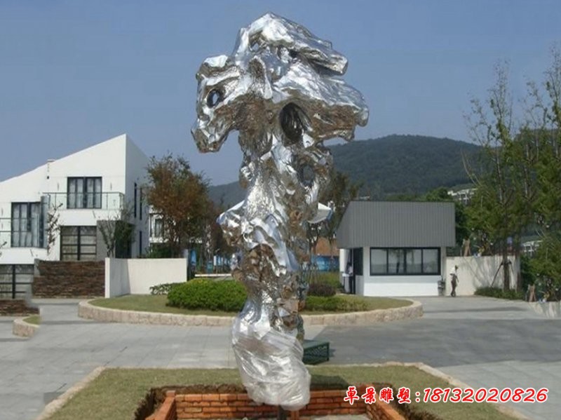 不锈钢太湖石雕塑