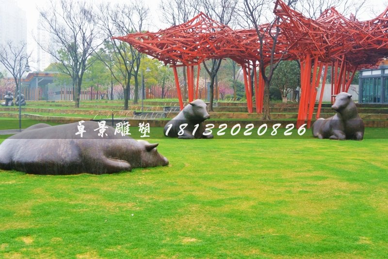 抽象牛铜雕，公园动物铜雕