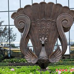铜雕公园抽象孔雀