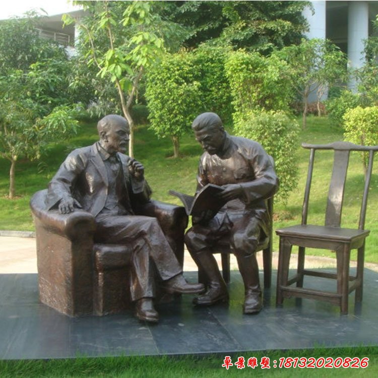 列宁和斯大林铜雕