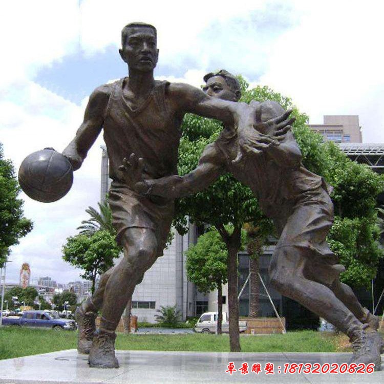 打篮球的人物铜雕