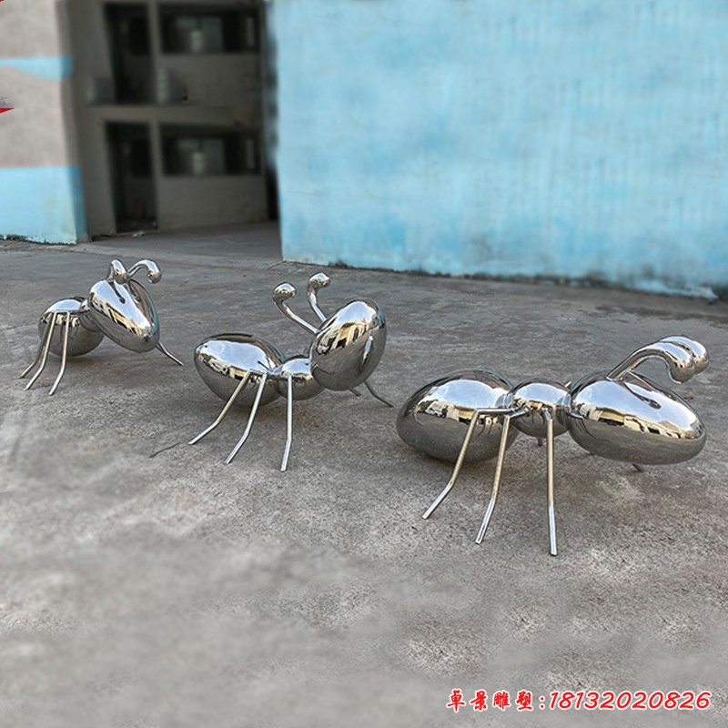 不锈钢镜面卡通蚂蚁雕塑