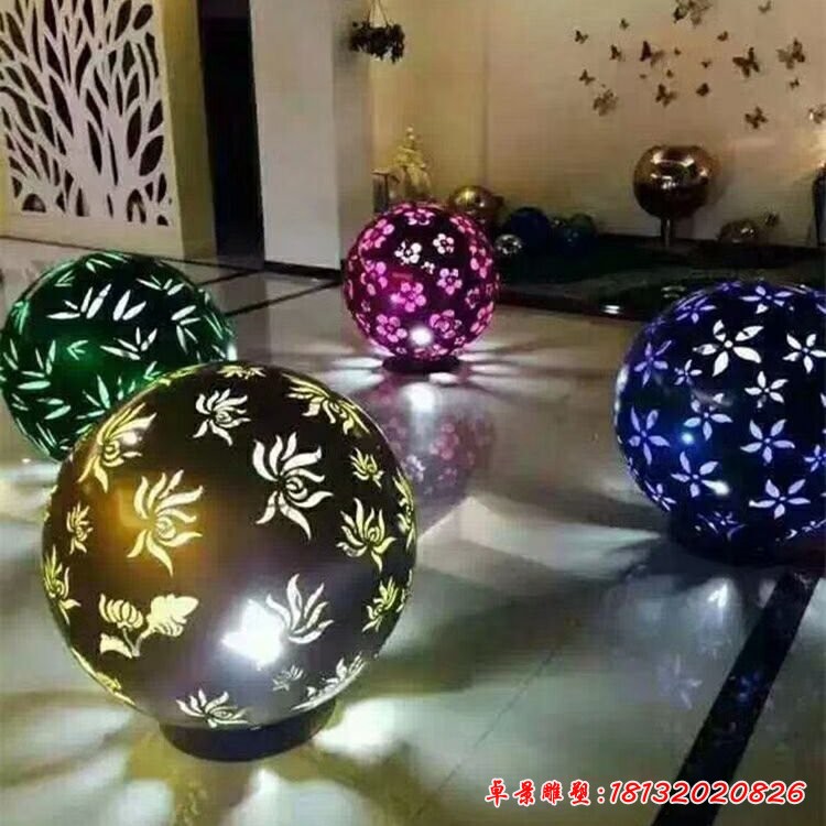 不锈钢梅兰竹菊灯光镂空球