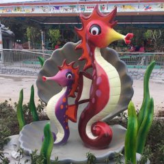 玻璃钢动物彩绘海马雕塑