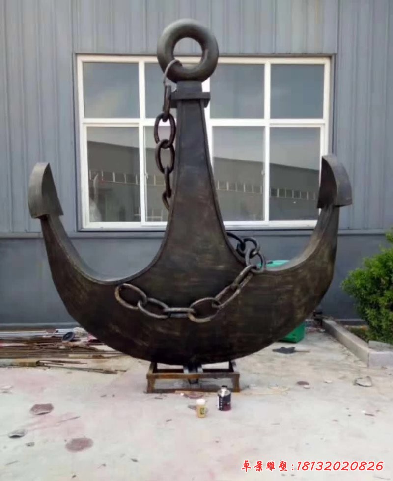 海边船锚铜雕