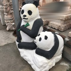 公园大熊猫石雕