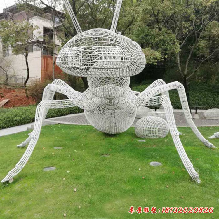 镂空蚂蚁动物不锈钢雕塑