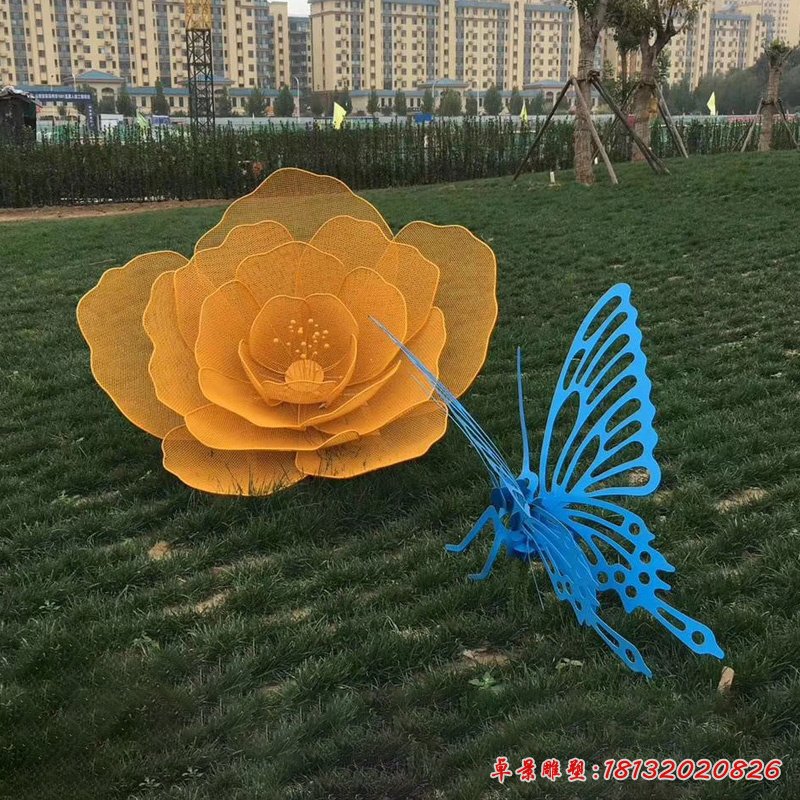 不锈钢镂空玫瑰花和蝴蝶雕塑