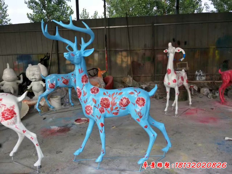 玻璃钢彩绘鹿群雕塑 (5)