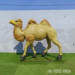 骆驼玻璃钢雕塑