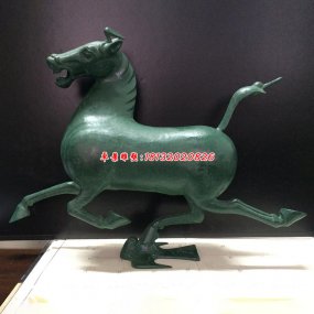 马的青铜雕塑