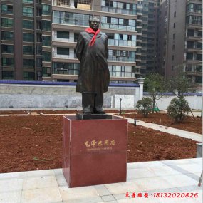 毛泽东铜雕塑