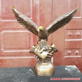 老鹰铜雕塑